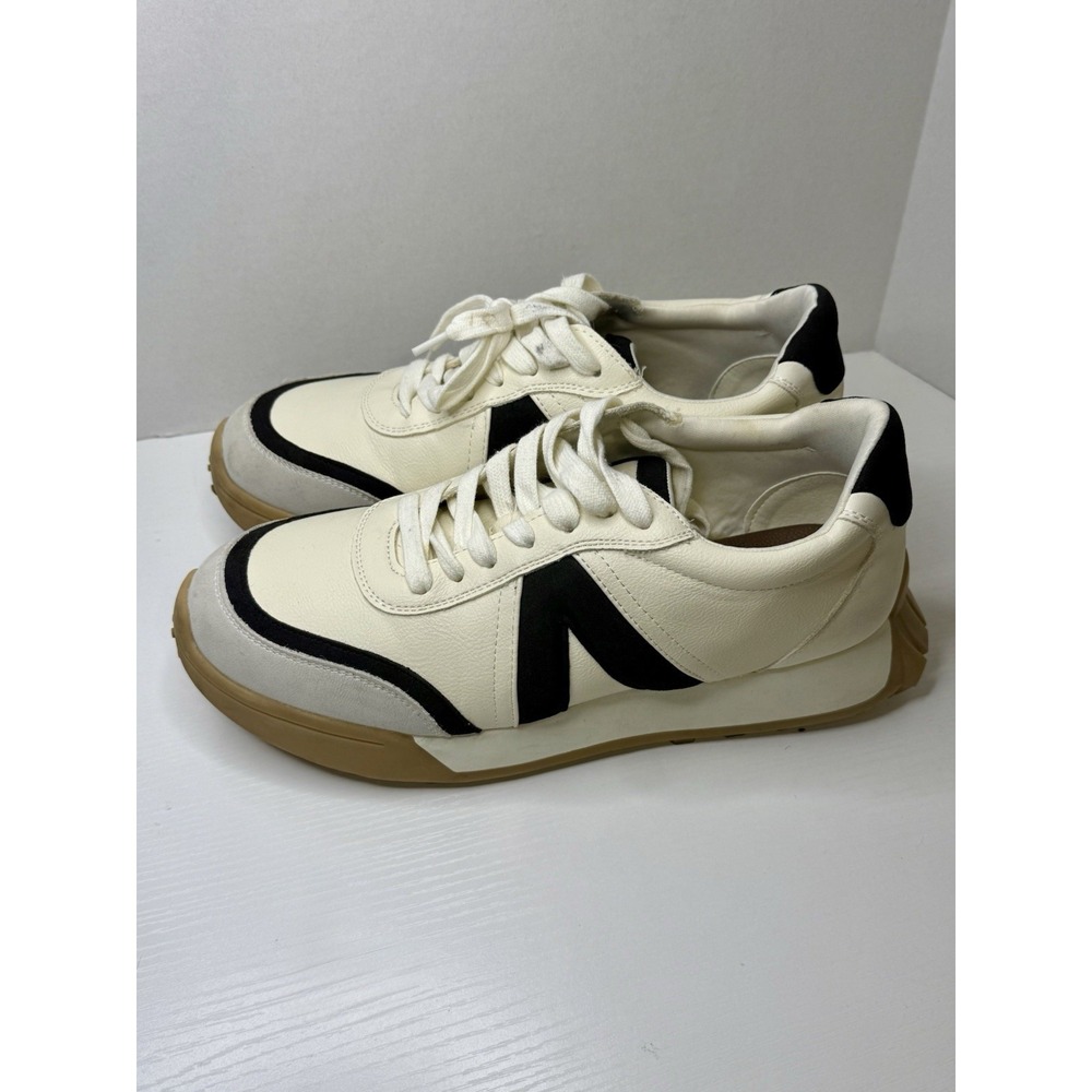 Mia Town Sneakers Women's Size 10 Black White Lace Up Low Top Casual Shoes